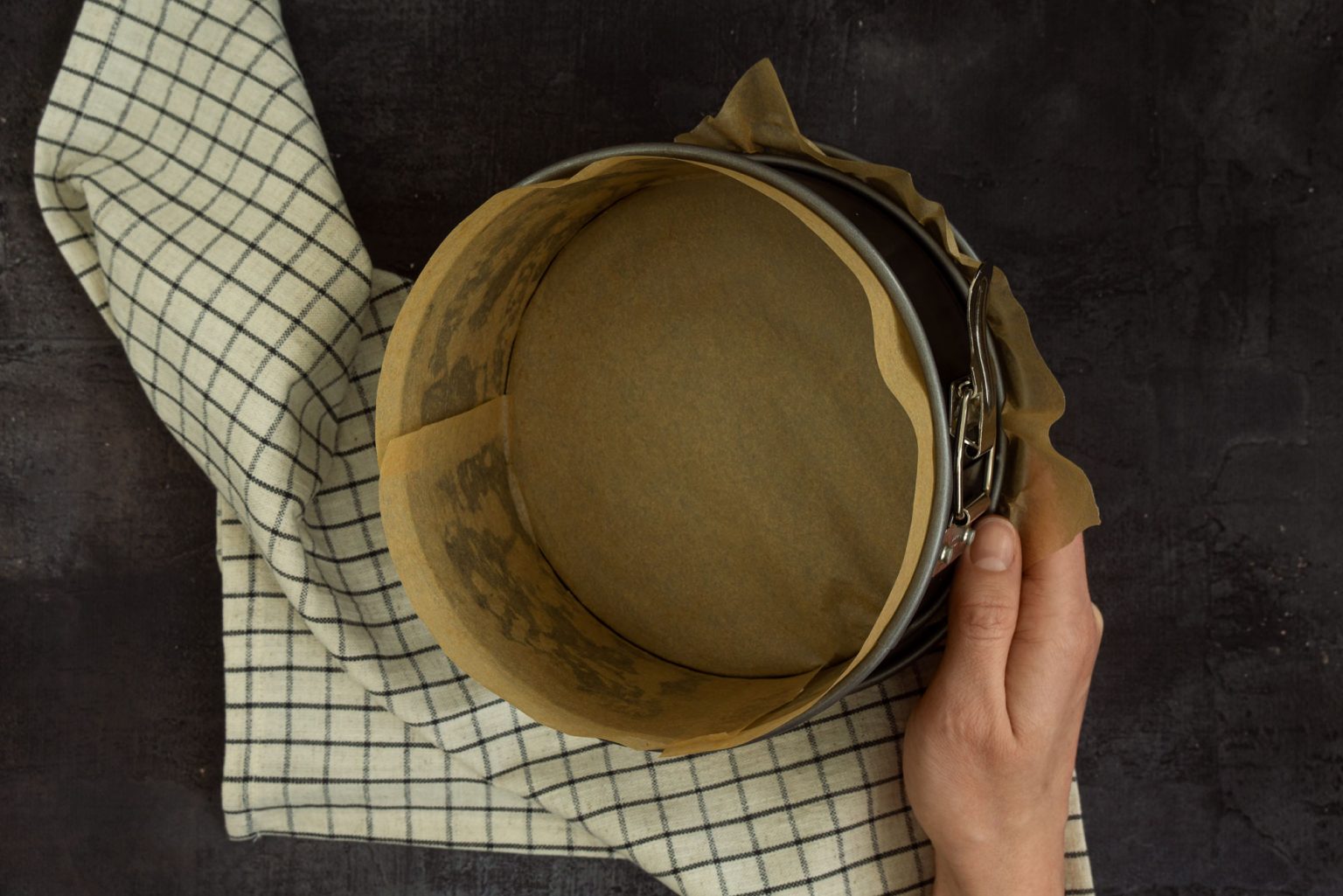 Line a baking pan